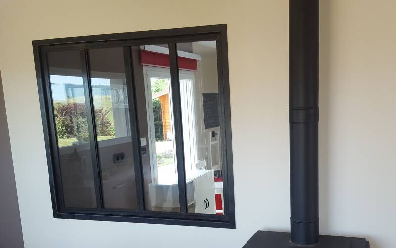 Métallerie - serrurerie , fabricant d'une verrière cuisine salon à Letra (beaujolais)