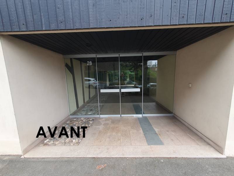 Pose porte d’entrée métallique sur mesure