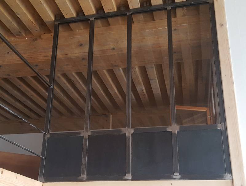 Métallerie fabricant d'une verrière sur mesure et sur mézzanine à la Croix rousse
