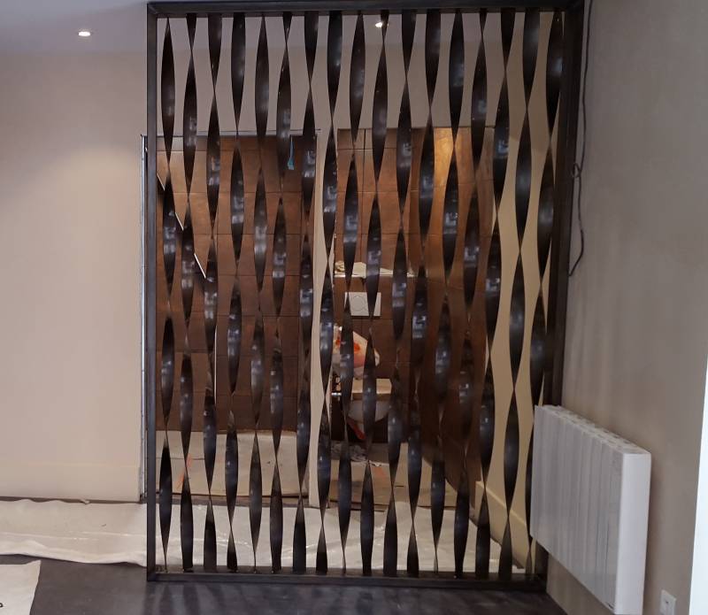 Réalisation et pose d'un parevue en lames acier vrillées à Villefranche sur Saône