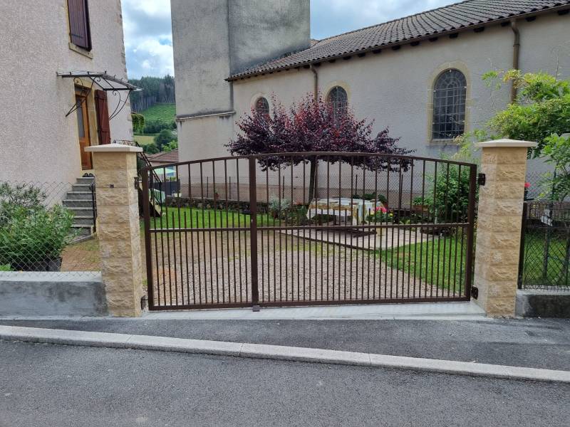 Création d'un portail non motorisé 1 tiers 2 tiers à Ranchal