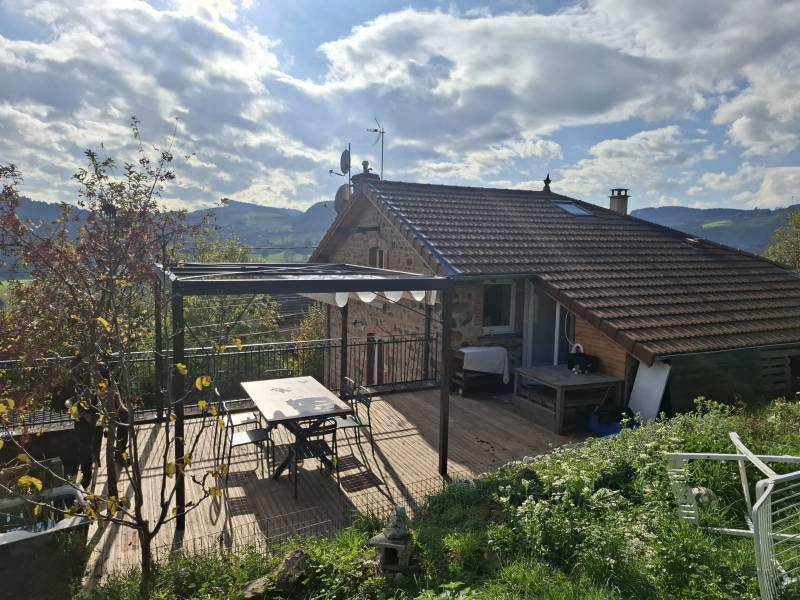 Transformation des espaces extérieurs sur mesure à Grandris