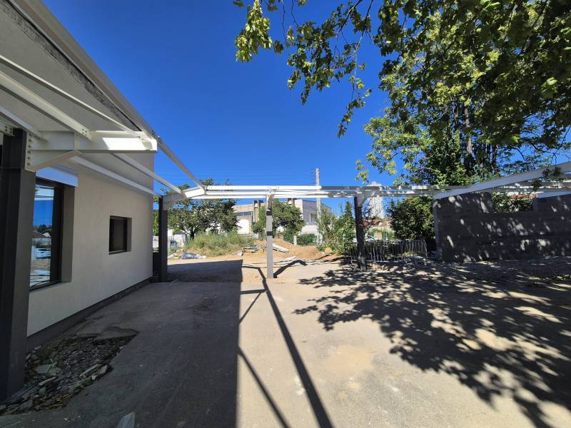 Conception, fabrication et mise en œuvre de charpente métallique sur mesure à Ecully