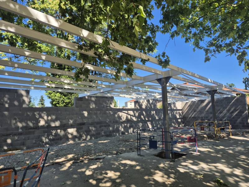 Conception, fabrication et mise en œuvre de charpente métallique sur mesure à Ecully