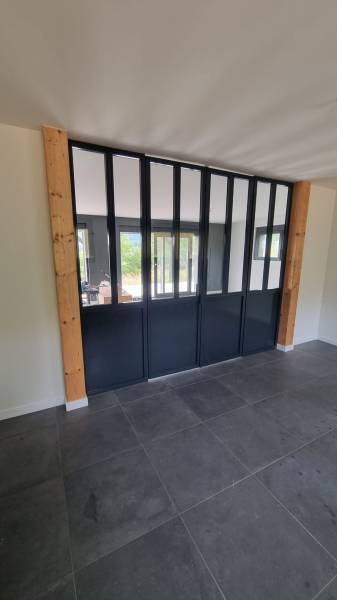 Verrière sur mesure style atelier à Saint Nizier d'Azergues