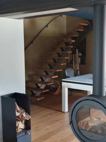 Finition acier brossé et verni – ouvrage métallique intérieur