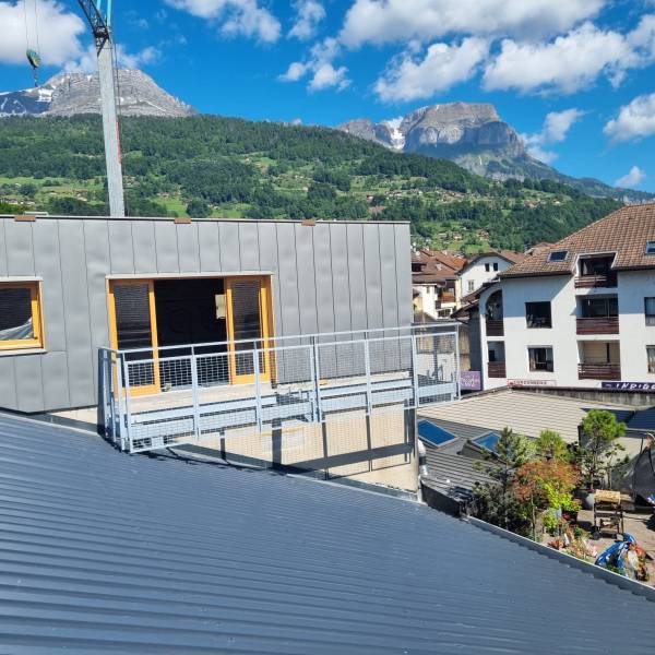 Réalisation d'une surélévation de balcon sur mesure à Sallanches (74700)