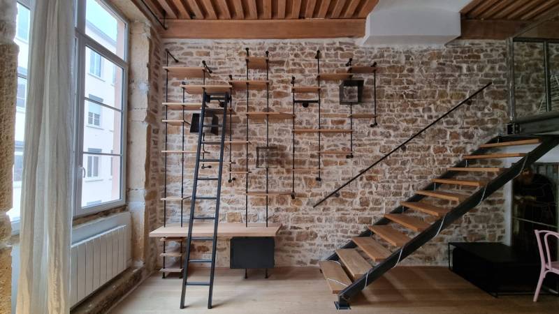 Creez votre bibliothèque sur mesure avec ASMT DESIGN, votre artisan métallier sur Lyon