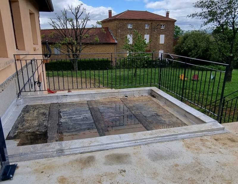 Conception d'un garde-corps style ancien, sur mesure à Moiré